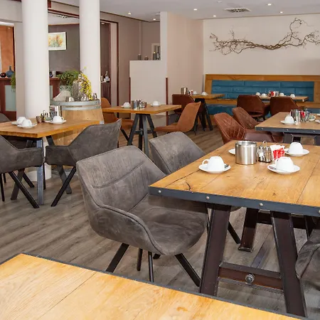 Dormero Hotel Bargenturm Lueneburg-3