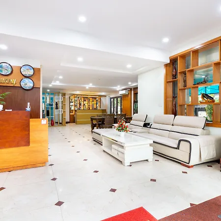 Sunny Hotel And Apartment-2