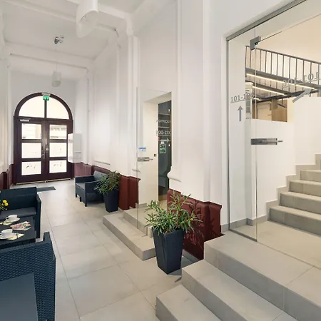 Res City Residence Hotel Budapest-3