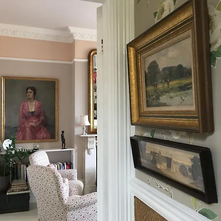Anne'S House-3