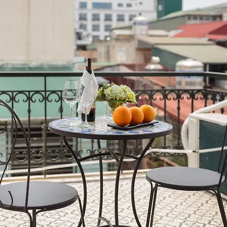 Gatsby Hanoi Hotel & Travel-3