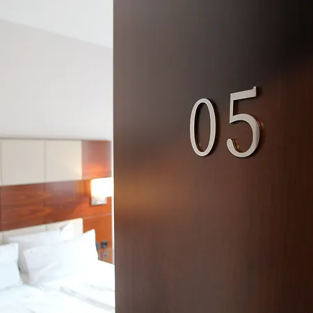 Adena Hotel-2