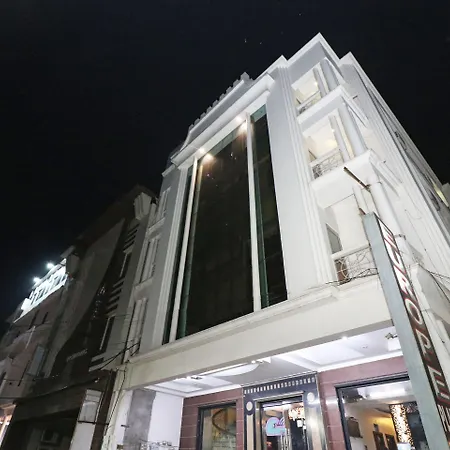Oyo 8076 Hotel Europe Plaza-2