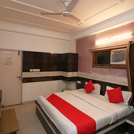 Oyo 8076 Hotel Europe Plaza-3