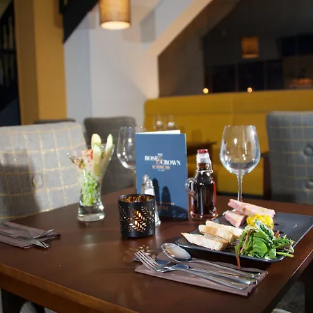 Rose And Crown Hotel-3