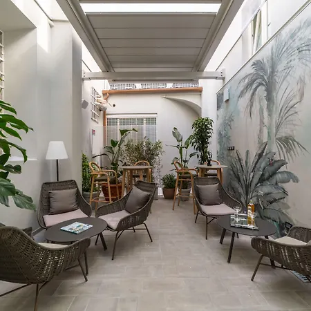 Palazzo 42 - Boutique Hotel & Suites-2