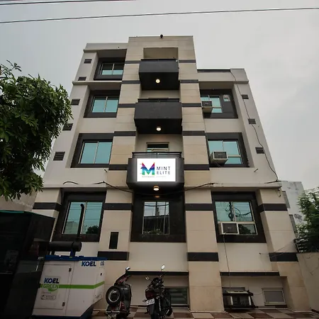 Elite Suites Mint Gomti Nagar-3