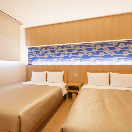 Grand Base Hakata Gofuku-3
