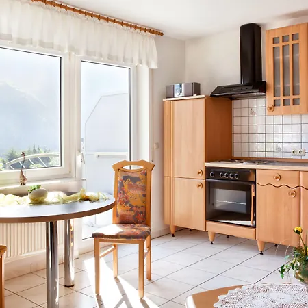 Ferienweingut Klaus Thiesen Gästezimmer und Apartments-2
