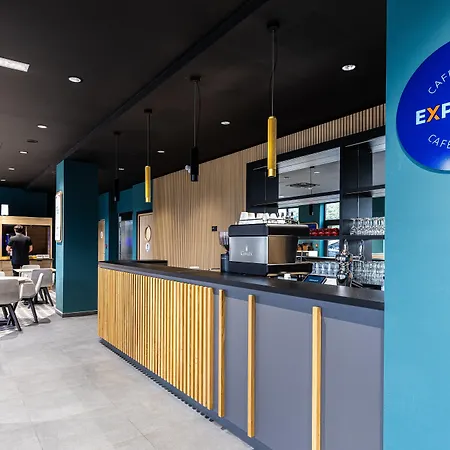 Holiday Inn Express Ajaccio By Ihg-3