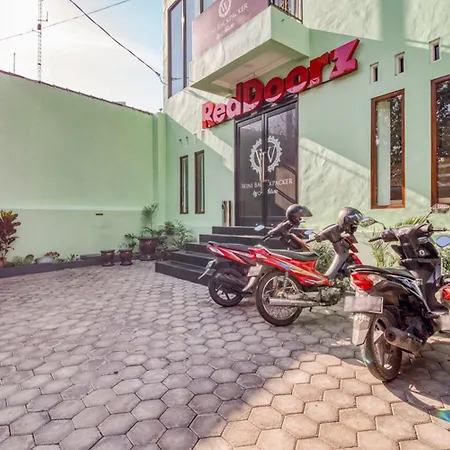 Reddoorz Near Jogja National Museum-3