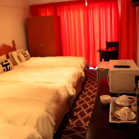 Kwazi Guest House-3