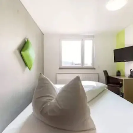a2 HOTELS Wernau am Quadrium-3
