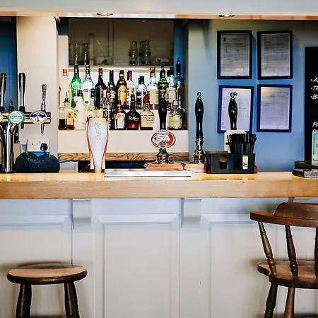 Ship Inn-2