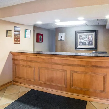 Quality Inn & Suites Casper Near Event Center-3