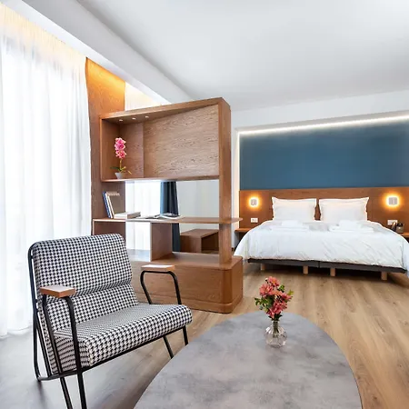 Days City Suites-3