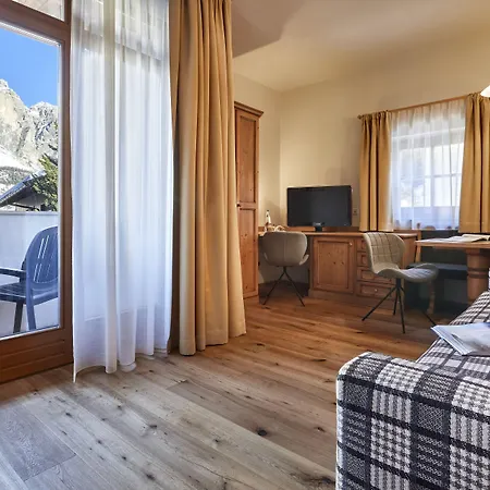 Hotel Marmolada-2