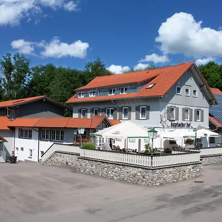 Traditions-Gasthaus Bayrischer Hof-3