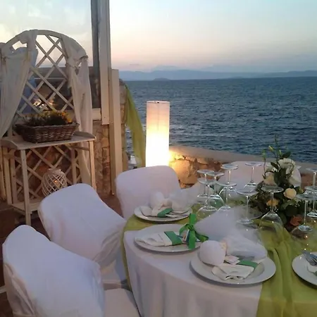 Kekrifalia Hotel-3