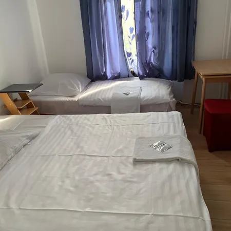 Maerkischer Hof Hotel-2