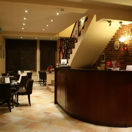Bizev Hotel-3