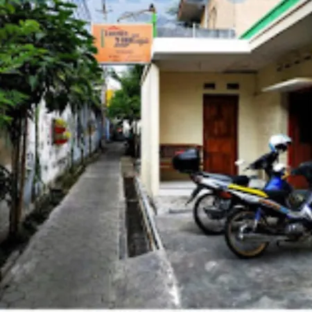 Losmen 2000 Tiga-3