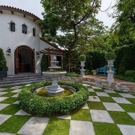 Villa Seville-3