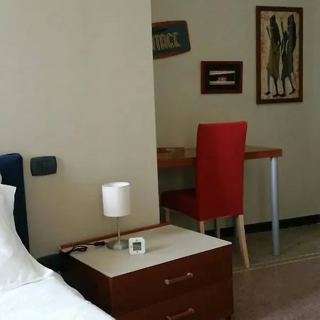 Luna Rooms-3