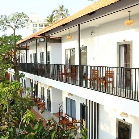 Aurora House-3
