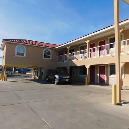 Eagle Pass Inn-3
