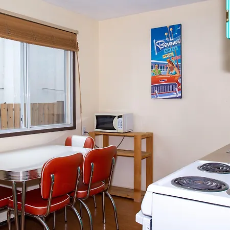 Bowmont Motel-2
