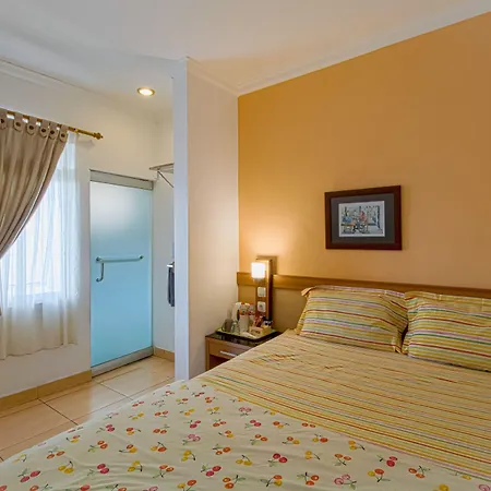 Applewood B&B-3