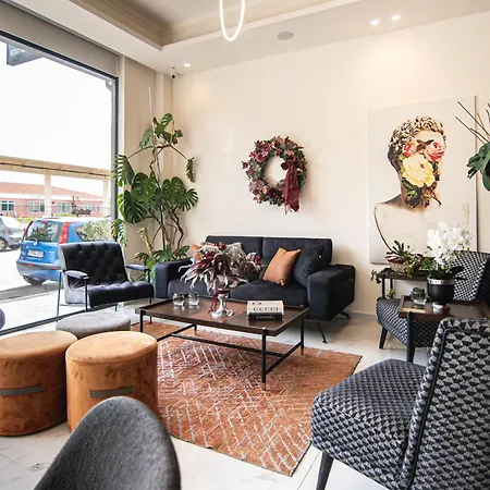 Alexandra Boutique Residence Downtown-3