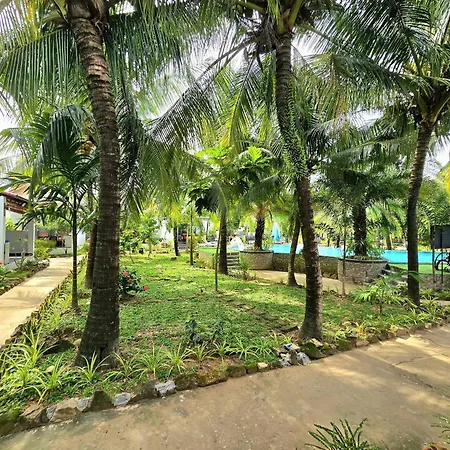 Fla Village-2