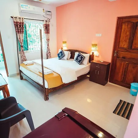 Santana Guest House-2