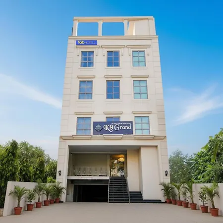 Fabhotel Prime K9 Grand-3