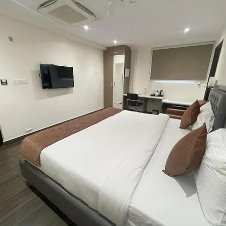 Hotel Silver Cle Hitech City Madhapur-3