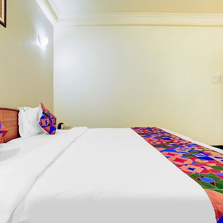 Fabhotel Ratna Regency-3