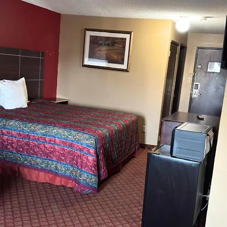 Broadway Inn & Suites Okc-3