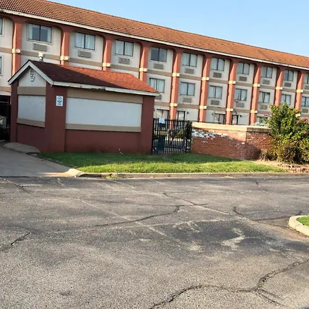 Broadway Inn & Suites Okc-2