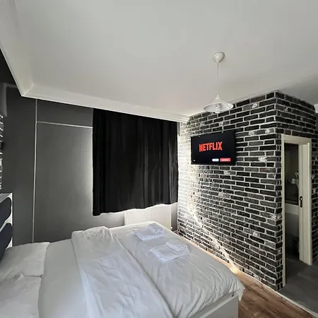 Karaca Suite-2