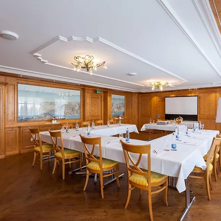 Weisses Roessli Swiss Quality Hotel-3