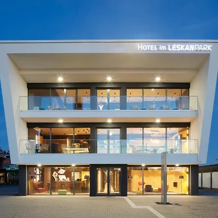 Hotel im LESKANPark-3