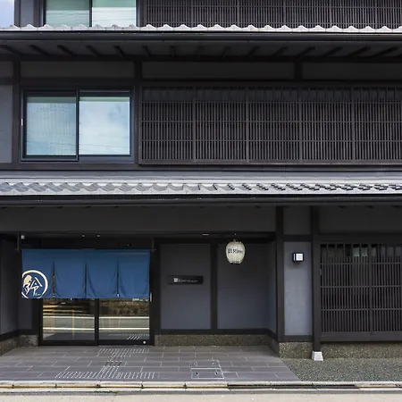 Rinn Niomon-2