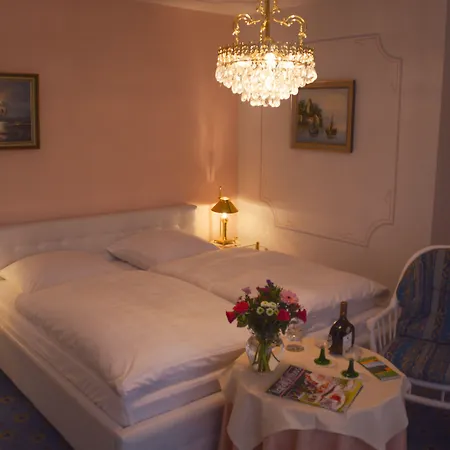 Hotel Garni Regina-2