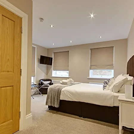 Highfield Bed & Breakfast-2