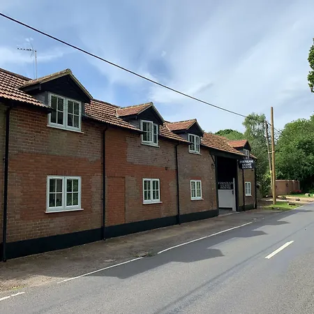 Fornham Guest House-3