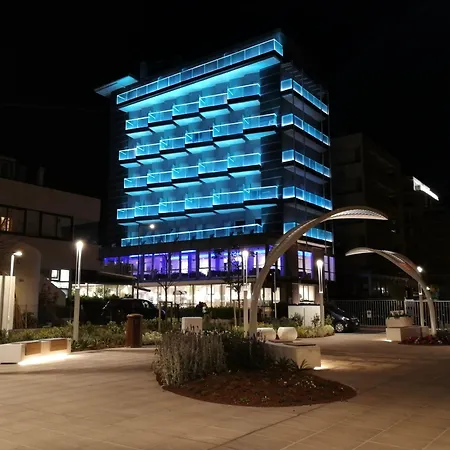 Hotel Diplomatic-2