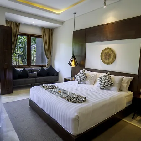 Djabu Echo Beach Hotel-3