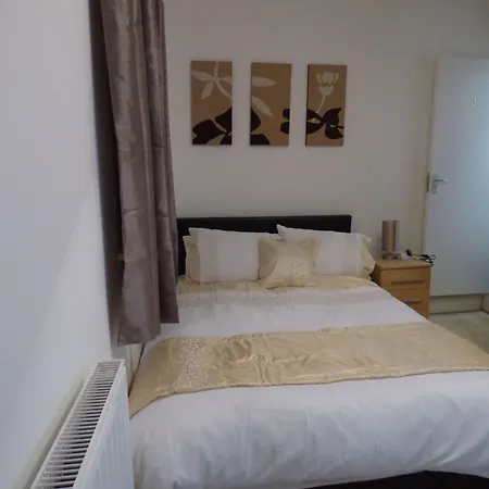 Peartree House-2